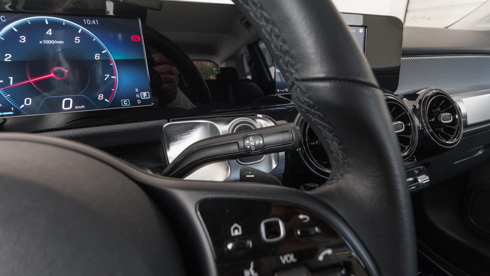 GLB 180: Ευρύχωρη, 7θέσια και με off-road δυνατότητες 